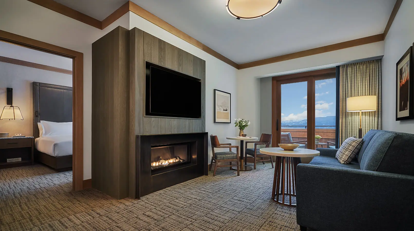 Deluxe Peak One Bedroom Suite