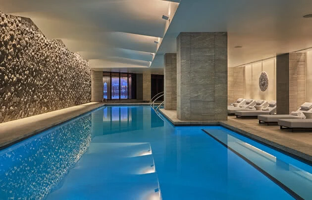 The indoor pool at Spa Montage Big Sky