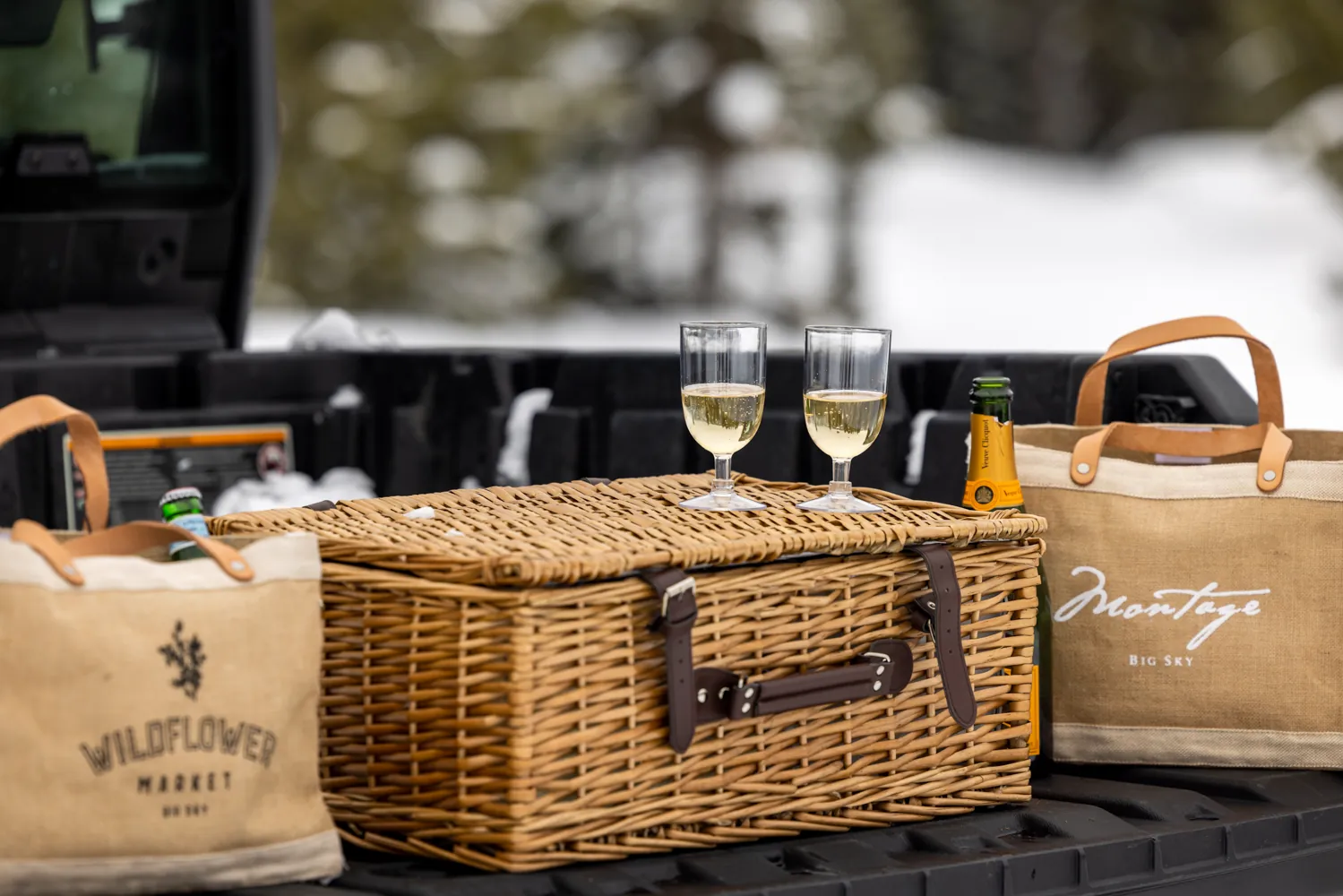 Picnic Basket with Wine
