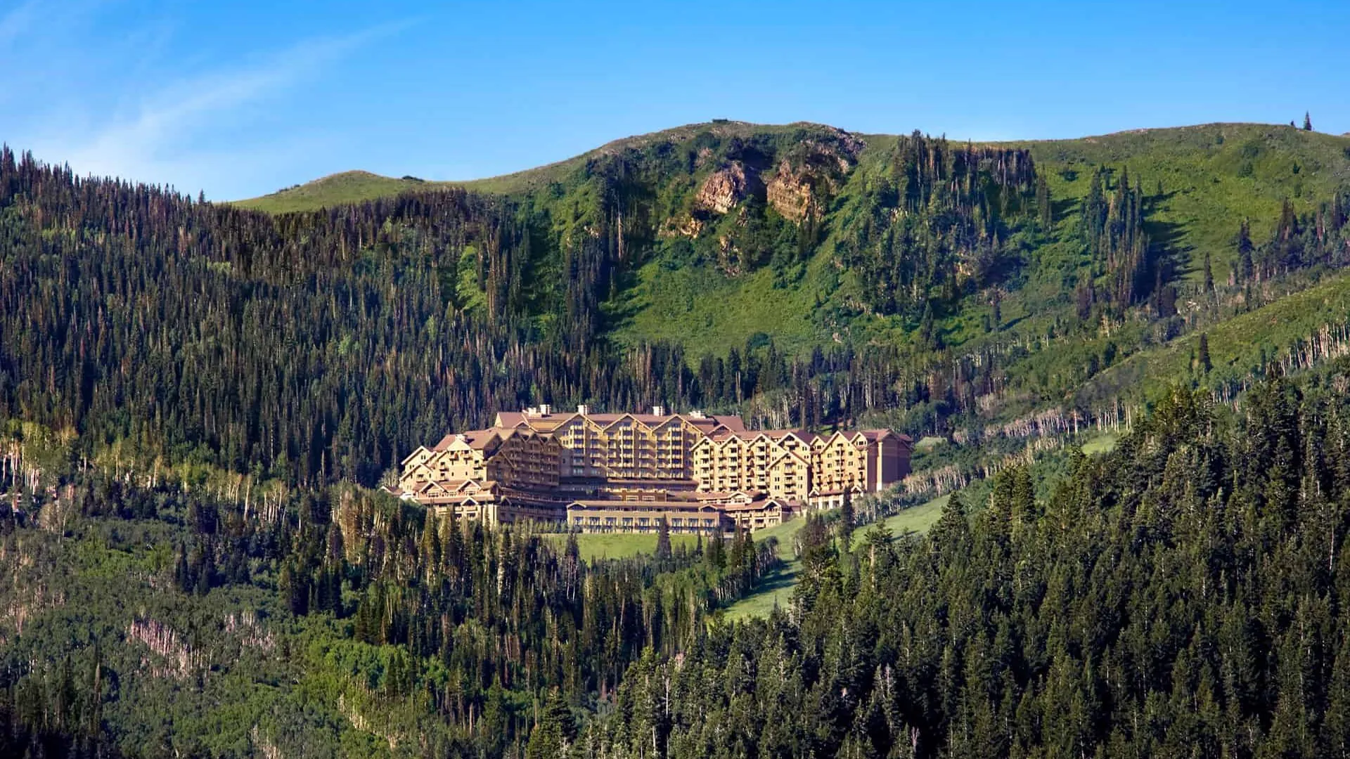Exterior View of the Luxurious Montage Deer Valley near Park City Utah