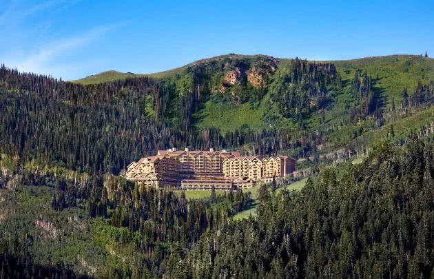 Exterior View of the Luxurious Montage Deer Valley near Park City Utah