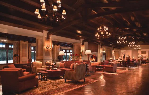 Vista Lounge at Montage Deer Valley