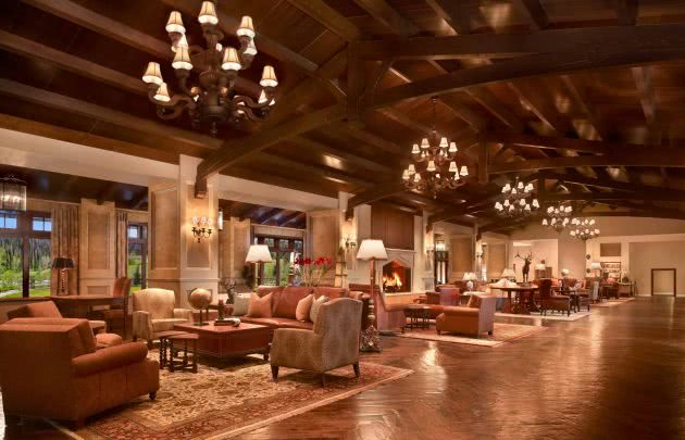 Vista Lounge at Montage Deer Valley