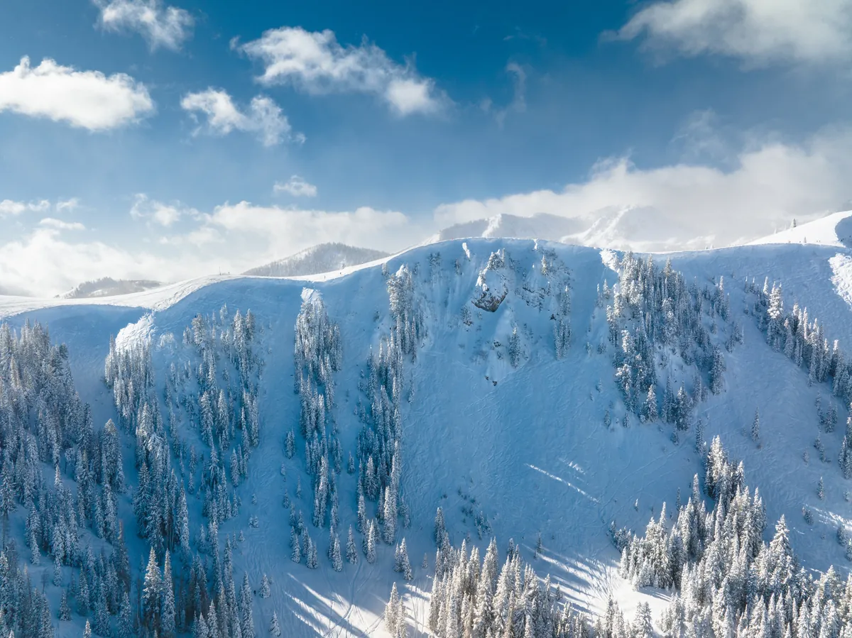Winter- Image of Mountains