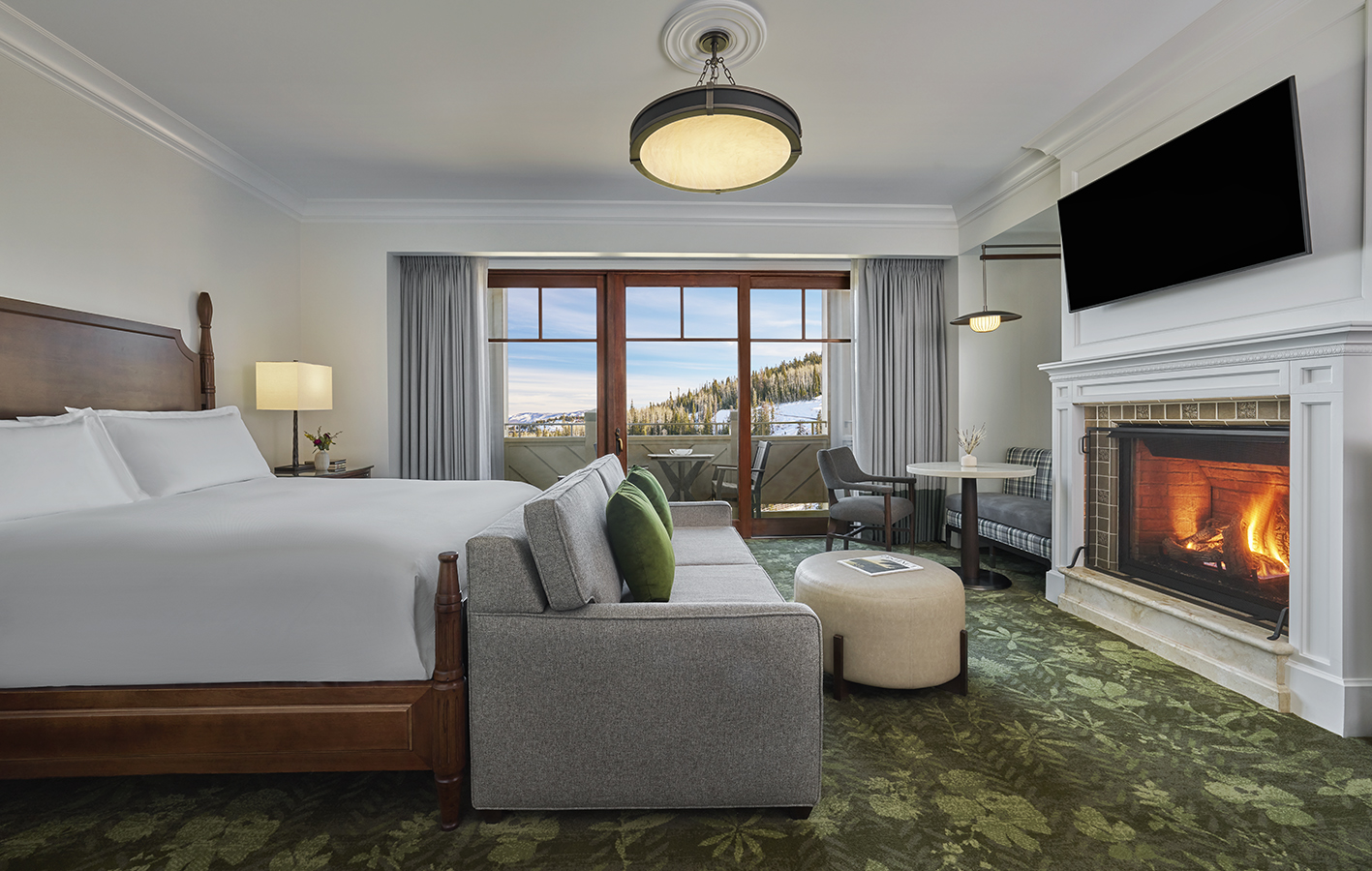 Peak View King Guestroom at Montage Deer Valley