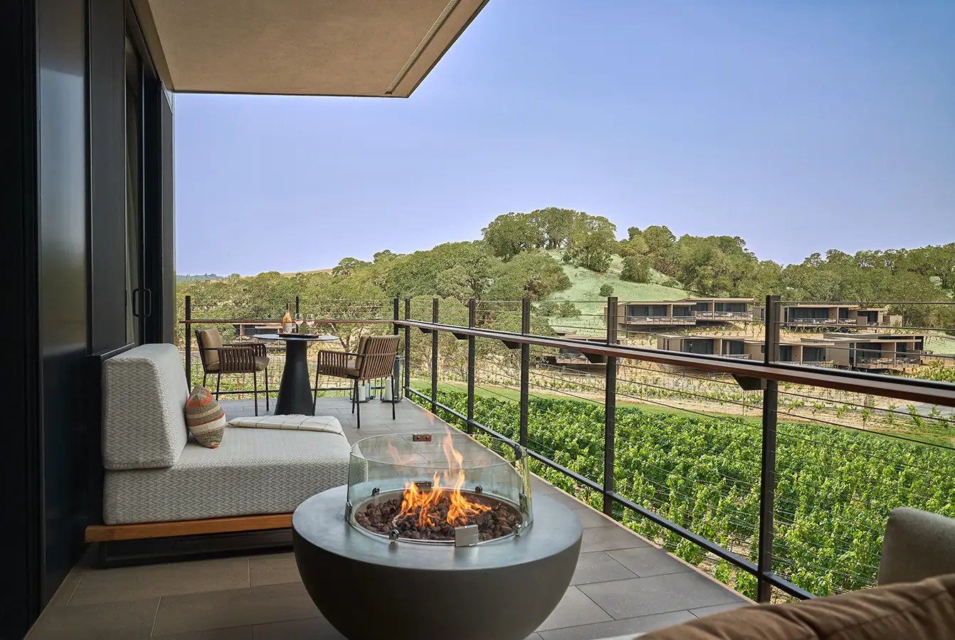 King Vineyard View, luxury hotel suite at Montage Healdsburg