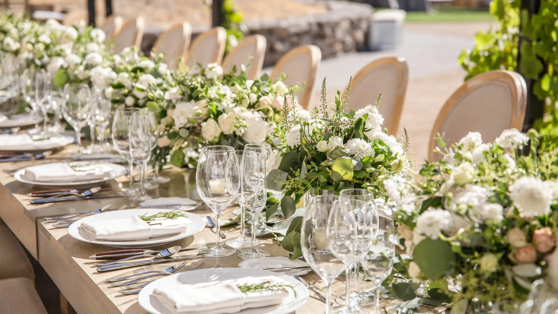 Outdoor Wedding Venue luxury hotel Montage Healdsburg