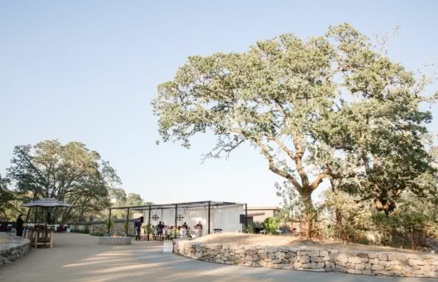 Outdoor Wedding Venue luxury hotel Montage Healdsburg