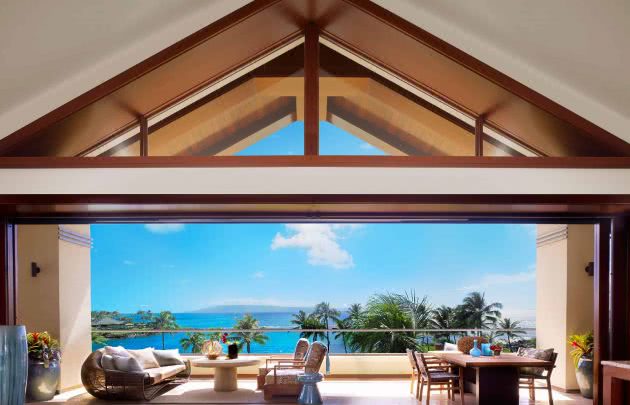 Luxury Montage Kapalua Bay Grand Residence Vault