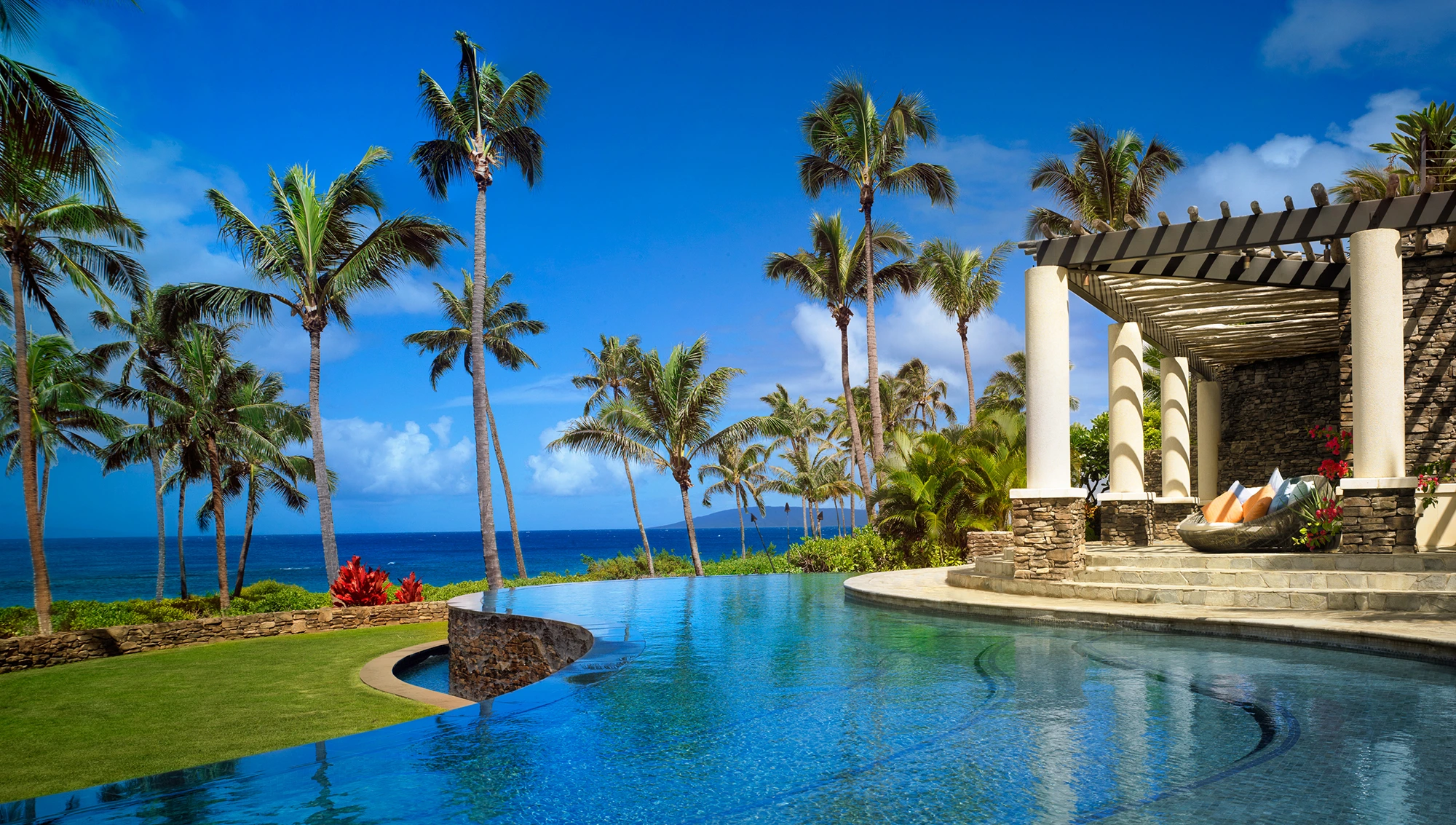 The pool at the Beach Club at Montage Kapalua Bay