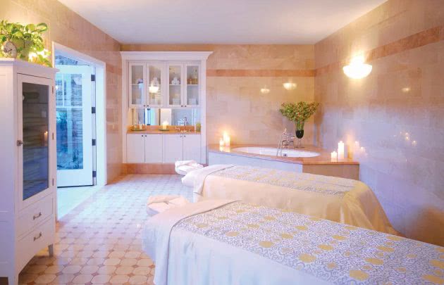 Spa Montage Treatment Room