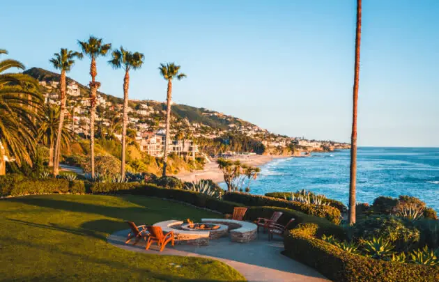 Fire pit by the ocean at Laguna Beach