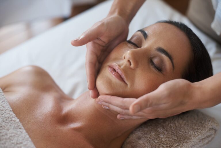 Massage Facial Service Spa