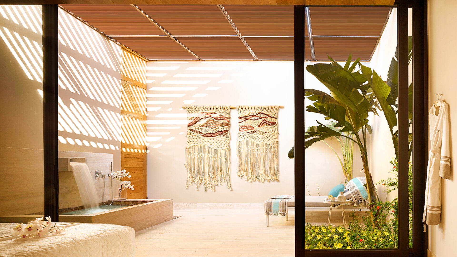 Spa Montage Treatment Room at Montage Los Cabos