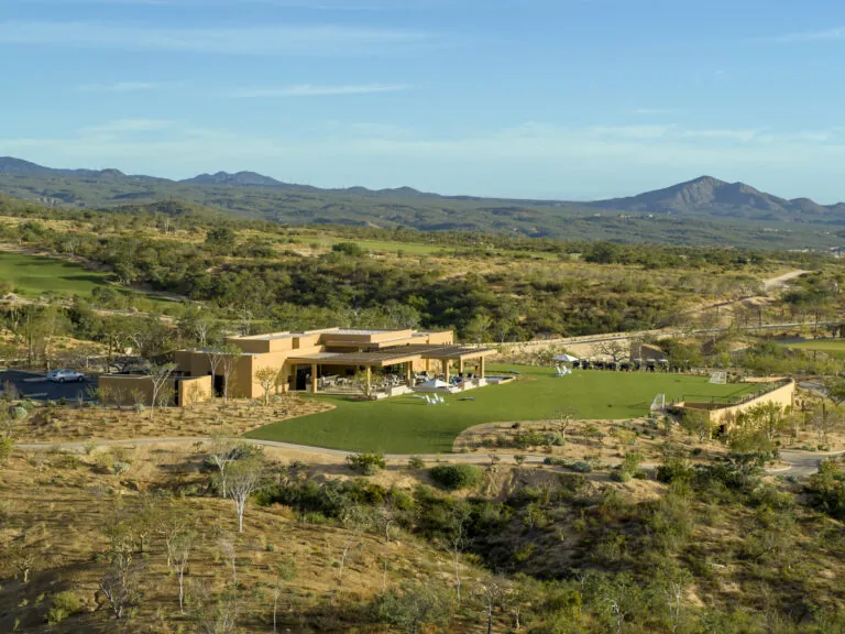 Twin Dolphin Club House