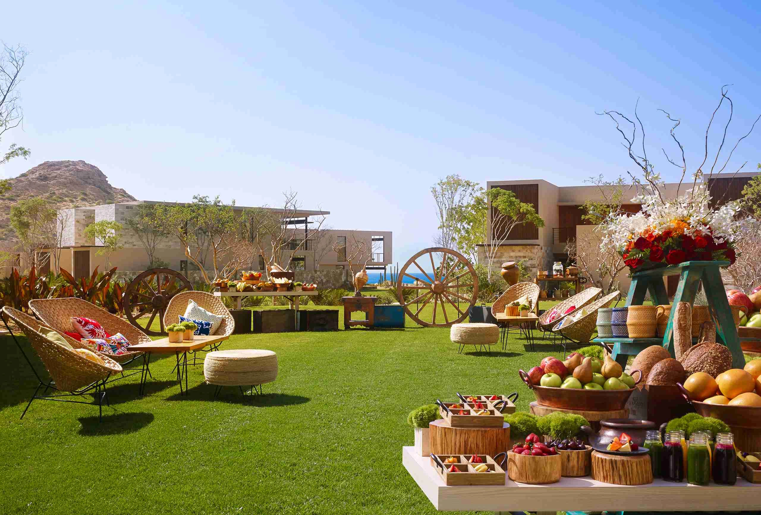 Grand Lawn Meeting Space at Los cabos