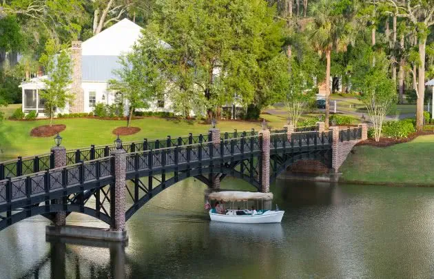 Duffy Boat on the Inland Waterway
