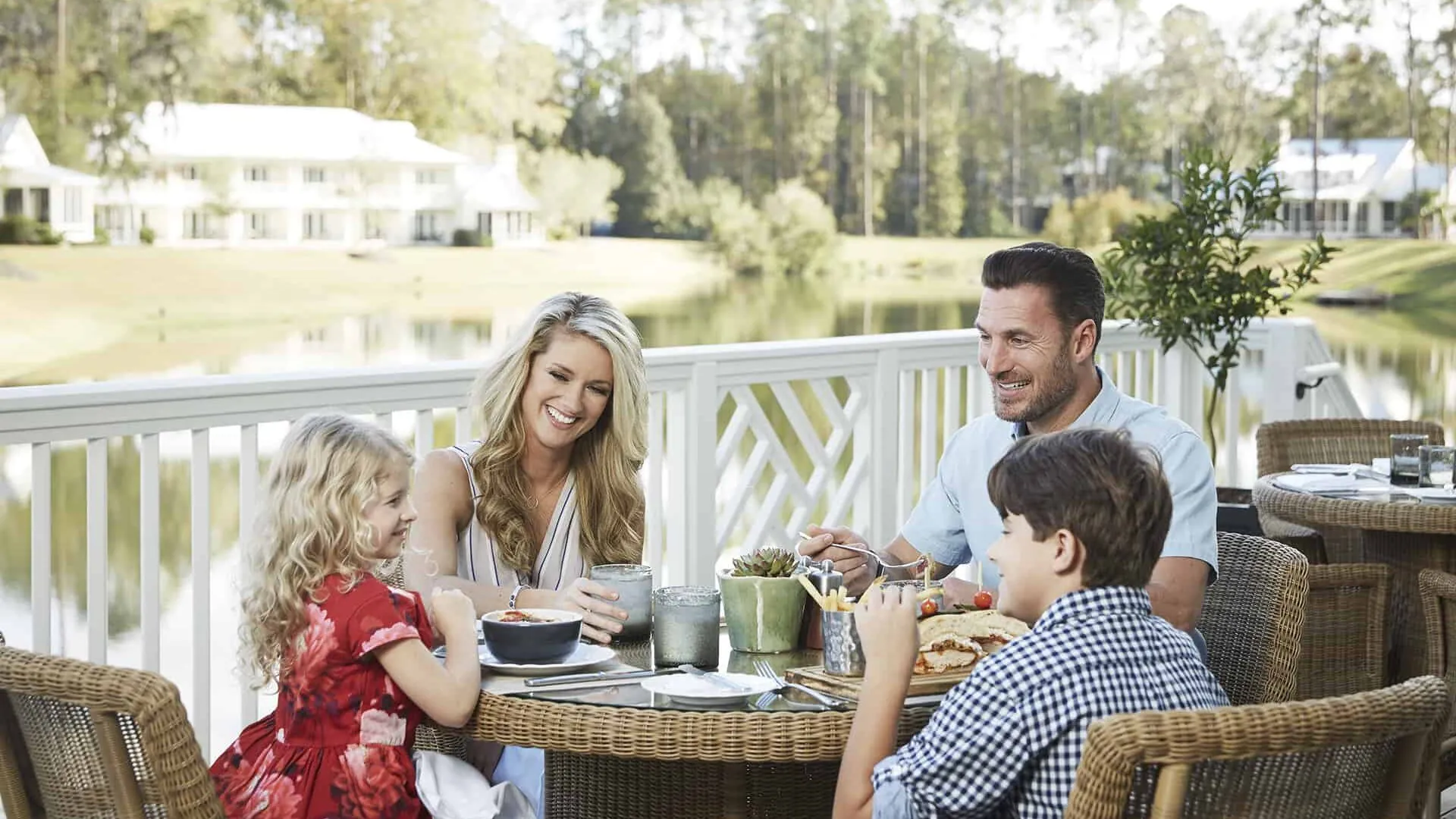 Family dinner at Palmetto Bluff restaurant