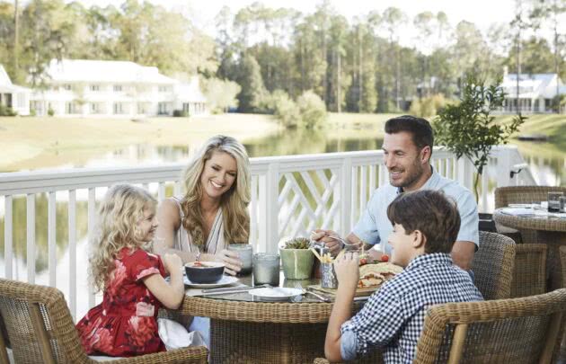 Family dinner at Palmetto Bluff restaurant