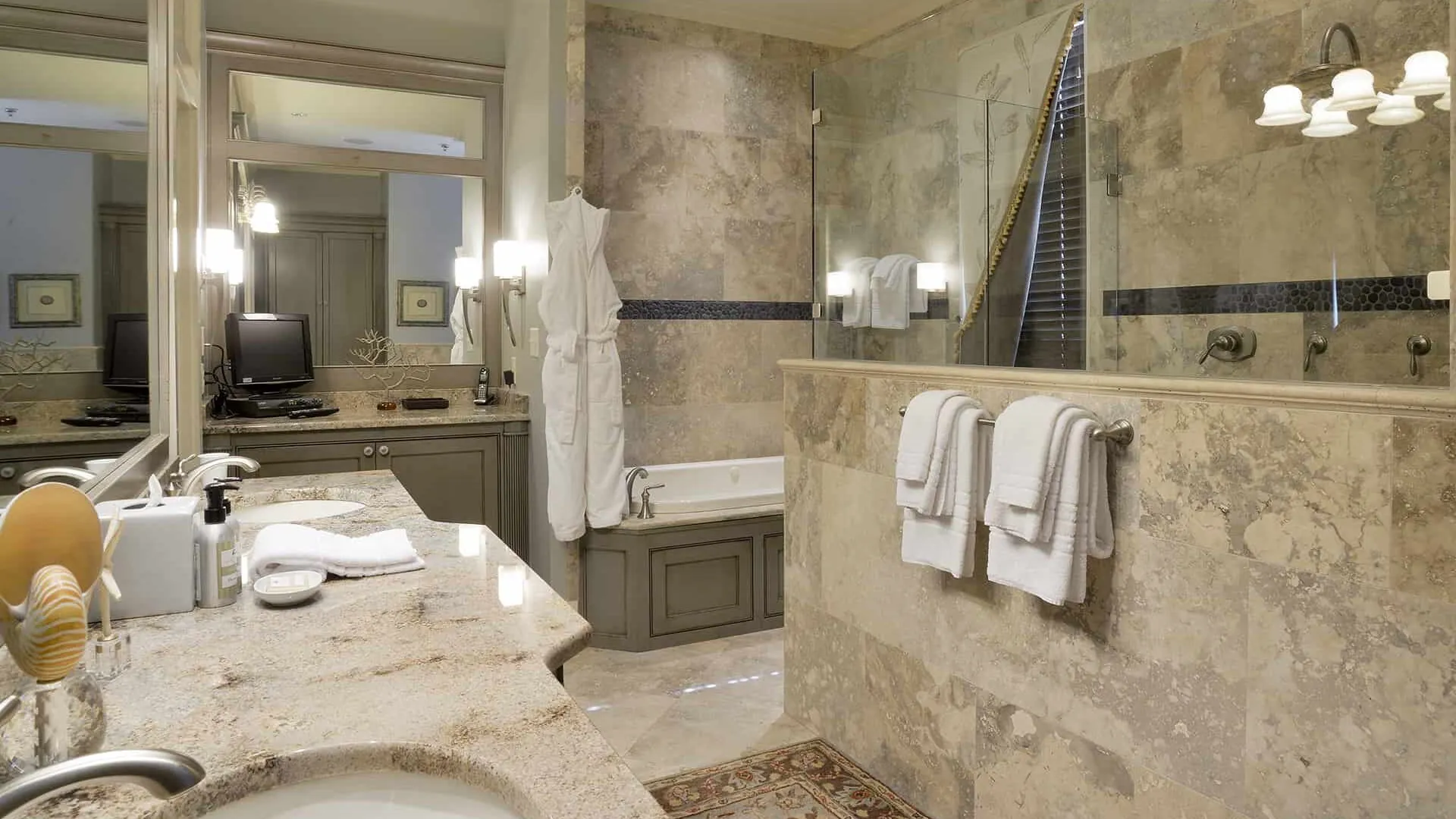 Village Home Bathroom at Palmetto Bluff Hotel