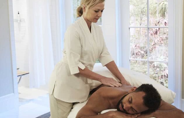 Massage at Palmetto Bluff spa