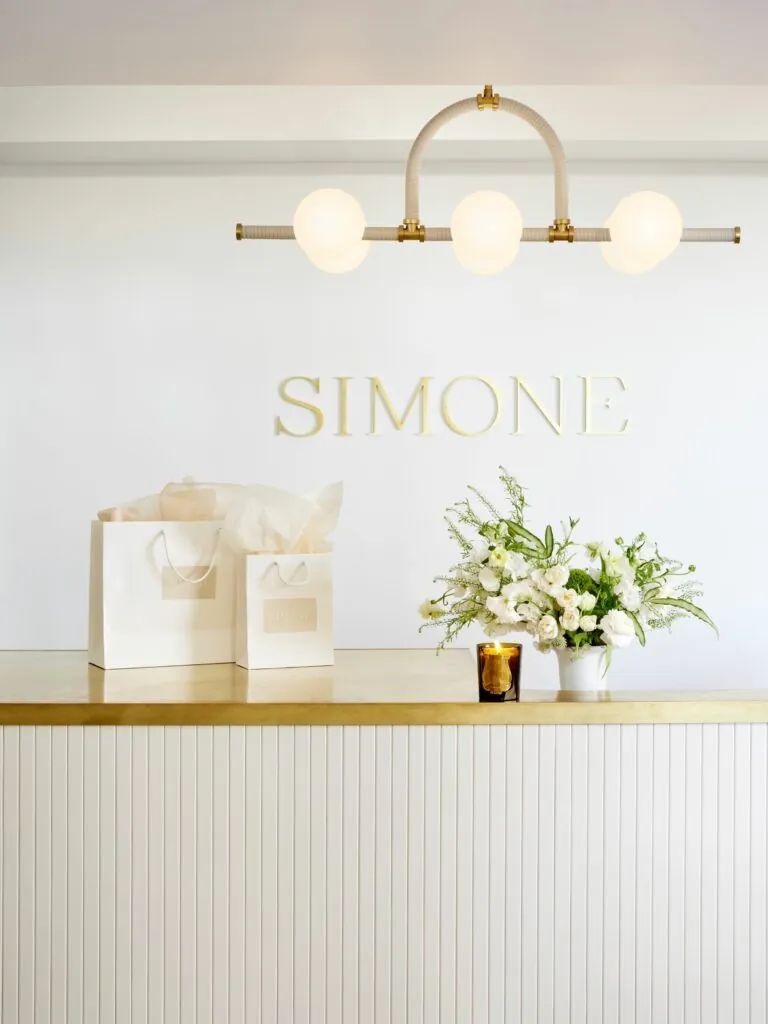 Simone