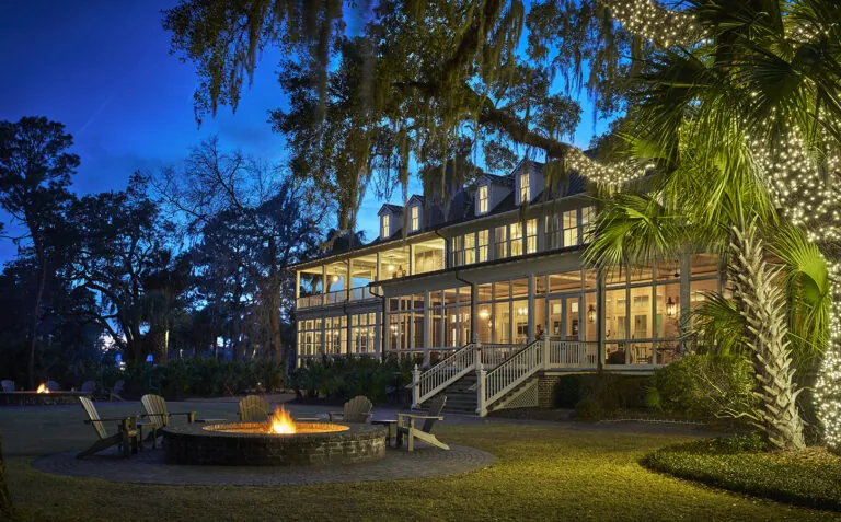 River House Fire Pits at Montage Palmetto Bluff