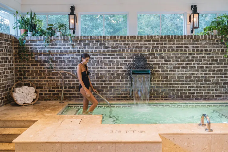 Art of Spa whirlpool at Spa Montage