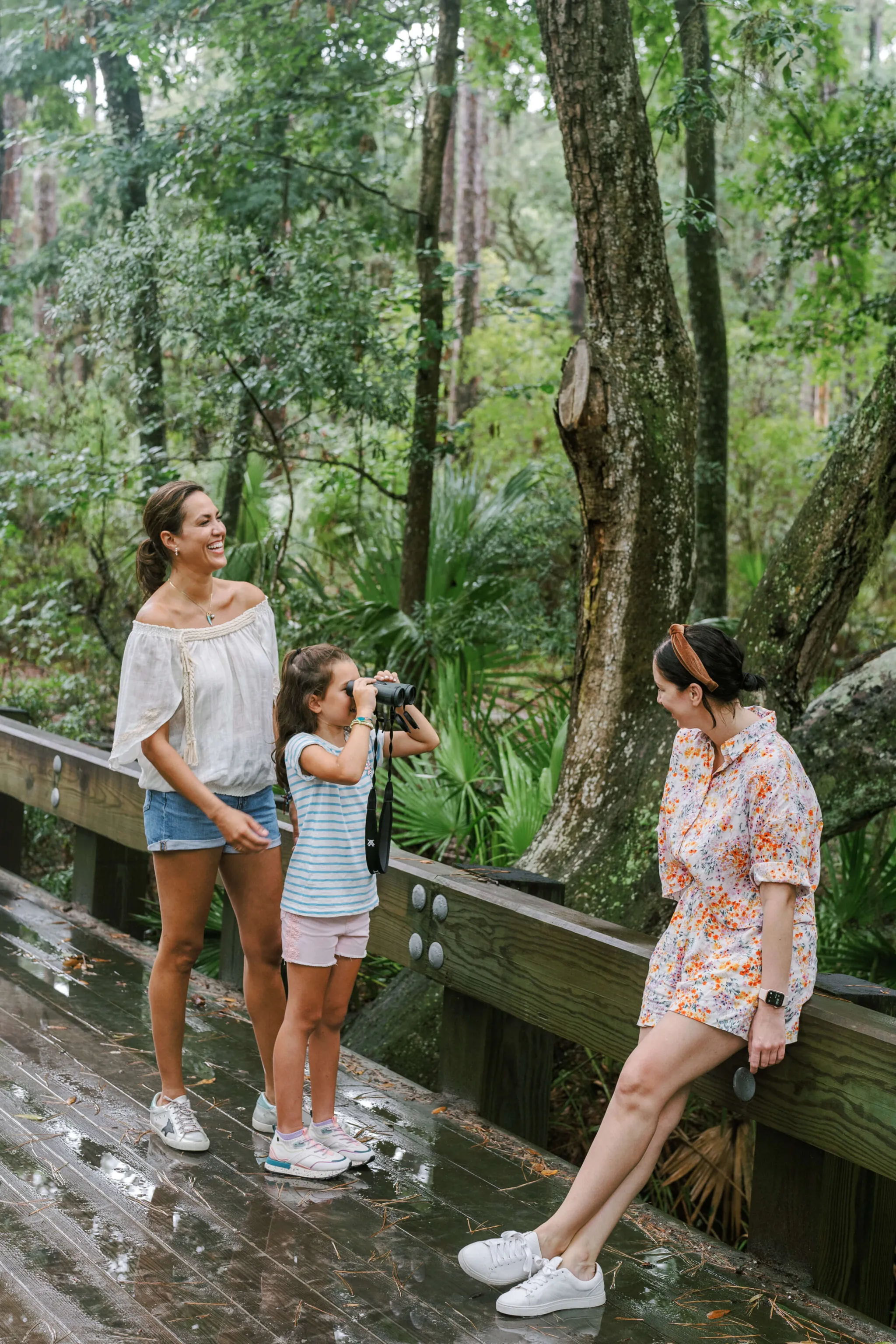 A family exploring Montage Palmetto Bluff.